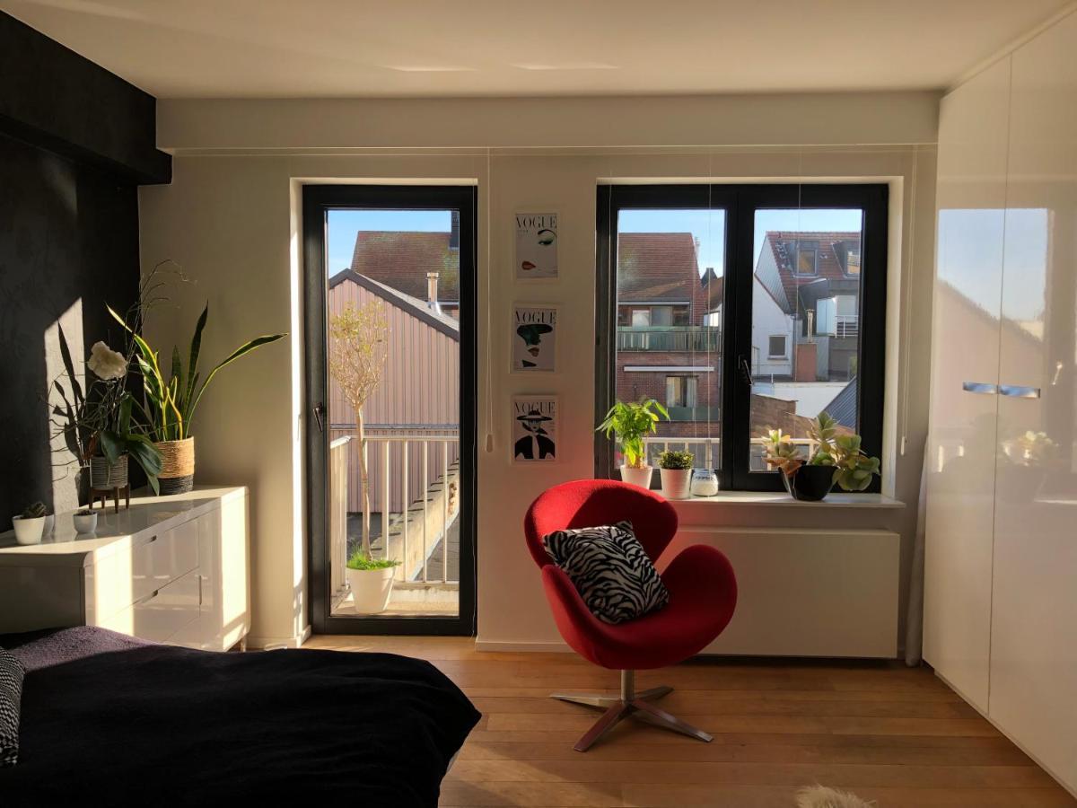 Cosy And Trendy Apartment 75M2 With Balcony - Centrally Located - Lippenslaan Knokke-Heist Exteriör bild